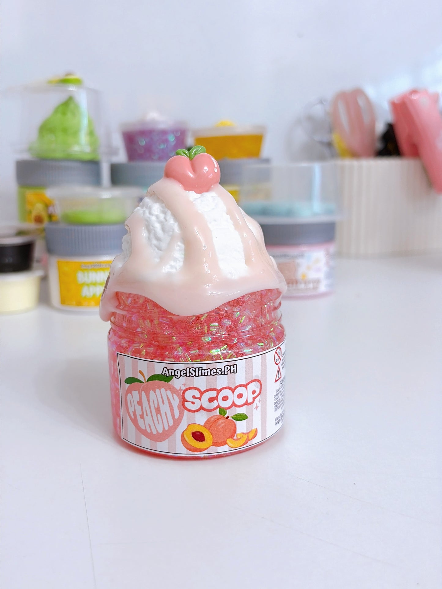 Peachy Scoop
